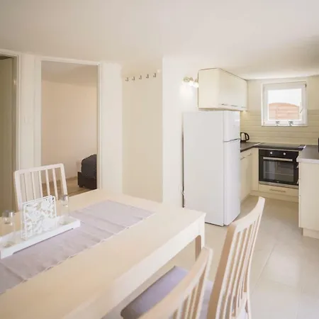 Holiday home Eleven House *