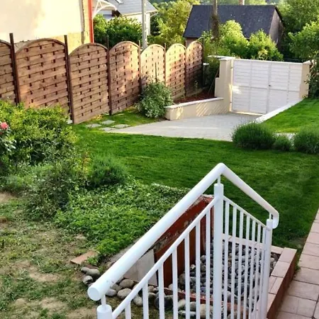 Eleven House * Keszthely